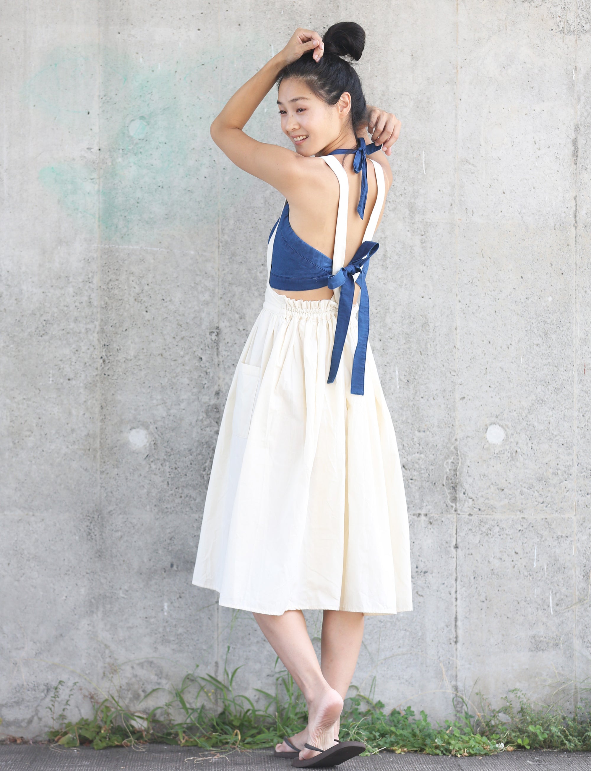 Suspender Skirt / Hand Woven - White